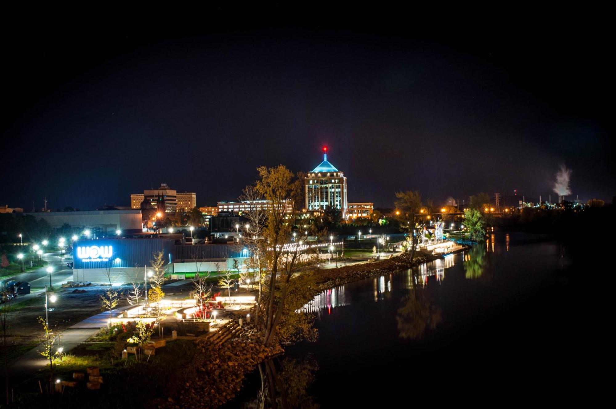 Onora Suites Wausau Exterior photo